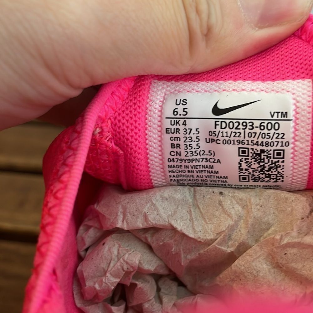 Nike Air Max 270 Hyper Pink US Women Size 6.5/UK 4/EU 37.5 (FD0293-600) - Picture 11 of 13